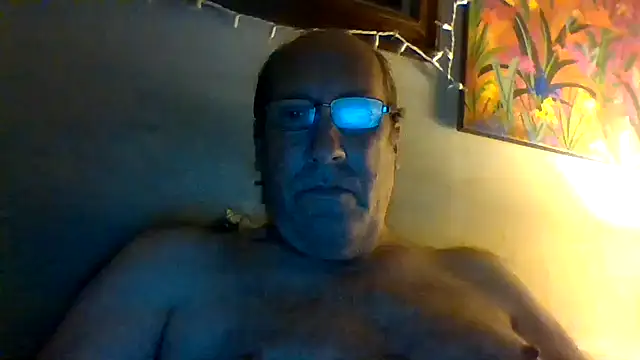 Snapshot of hornyrich69 chatting on 15, 6, 2026 hornyrich69 online show from 15, 6, 2026