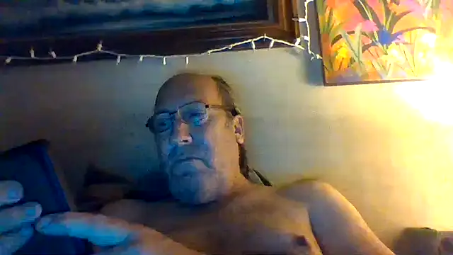 Snapshot of hornyrich69 chatting on 14, 6, 2026 hornyrich69 online show from 14, 6, 2026