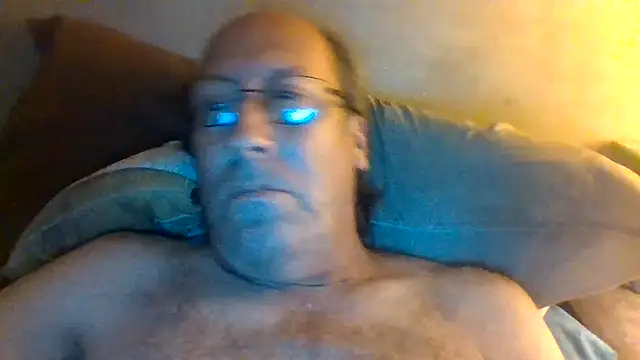 Snapshot of hornyrich69 chatting on 12, 7, 2026 hornyrich69 online show from 12, 7, 2026