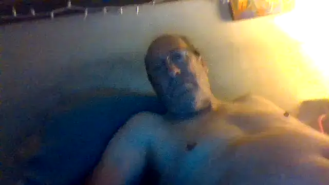 Snapshot of hornyrich69 chatting on 20, 2, 2026 hornyrich69 online show from 20, 2, 2026