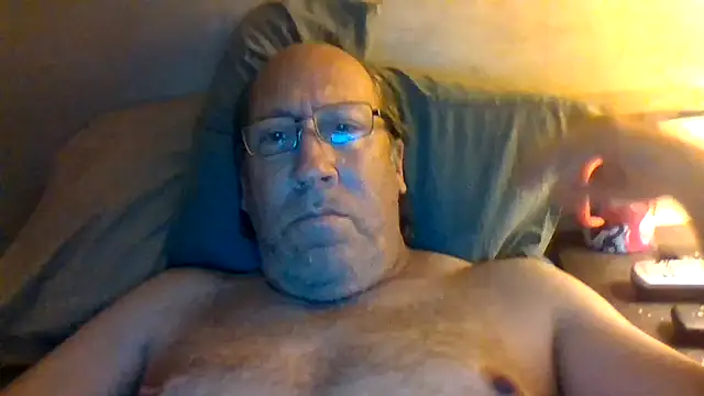 Snapshot of hornyrich69 chatting on 13, 6, 2026 hornyrich69 online show from 13, 6, 2026