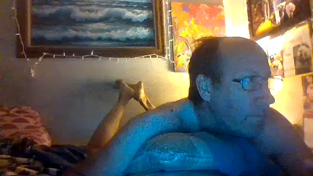Snapshot of hornyrich69 chatting on 26, 2, 2026 hornyrich69 online show from 26, 2, 2026
