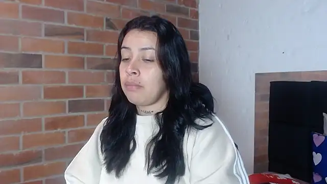 salome  hills1 online show from 24, 2, 2026