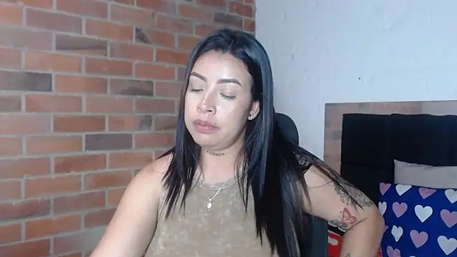 salome  hills1 online show from 24, 3, 2026