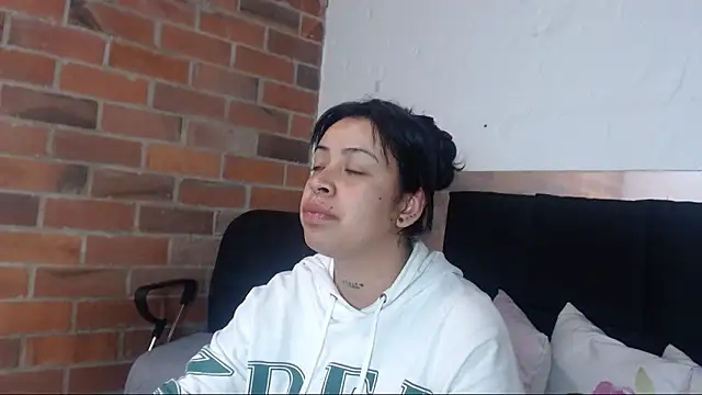 Snapshot of salome__hills1 chatting on 7, 2, 2025 salome hills1 online show from 7, 2, 2025