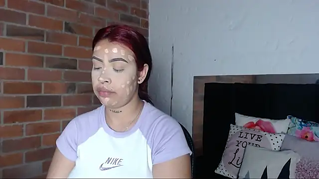 Snapshot of salome__hills1 chatting on 16, 3, 2025 salome hills1 online show from 16, 3, 2025