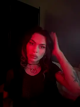 Snapshot of LinnWy69 chatting on 20, 12, 2025 LinnWy69 online show from 20, 12, 2025