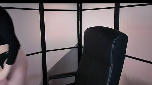 Goddess-Rose online show from 12, 1, 2025