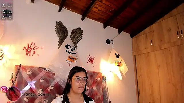 Snapshot of Bianca_zaens2 chatting on 23, 10, 2025 Bianca zaens2 online show from 23, 10, 2025