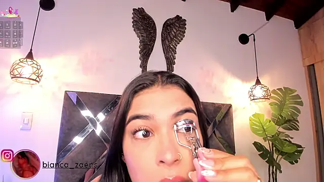 Snapshot of Bianca_zaens2 chatting on 5, 2, 2026 Bianca zaens2 online show from 5, 2, 2026