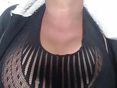 Aranzaboobs online show from 3, 3, 2025