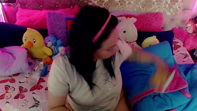 martina bk online show from 4, 3, 2026