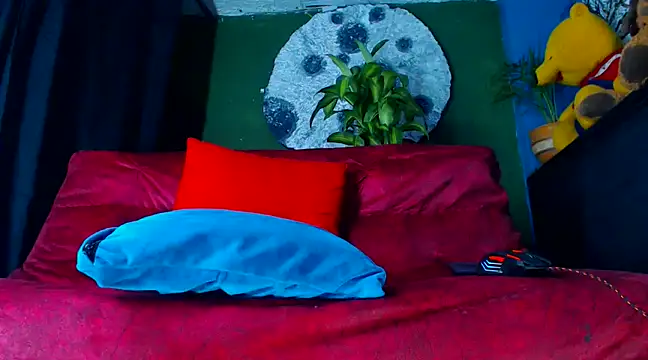 Snapshot of Mracialatina chatting on 13, 3, 2025 Mracialatina online show from 13, 3, 2025