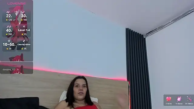 Chiqui milk  online show from 16, 12, 2025