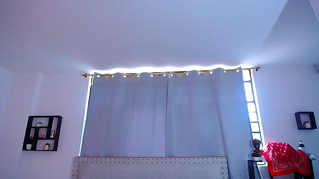 Chiqui milk  online show from 10, 3, 2025