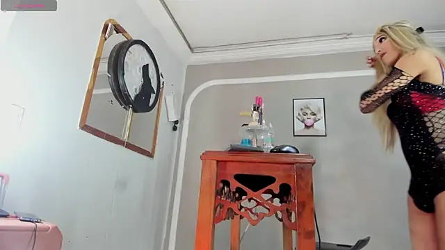 Jimena Grey online show from 12, 11, 2025