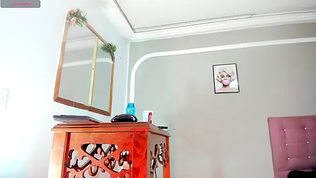 Jimena Grey online show from 26, 10, 2025