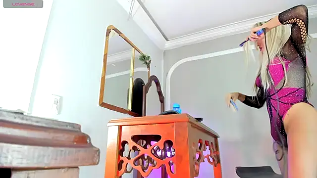 Jimena Grey online show from 19, 10, 2025