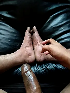 Village 0boy online show from 17, 12, 2025