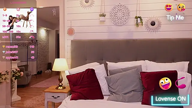 LinaReese online show from 18, 3, 2025