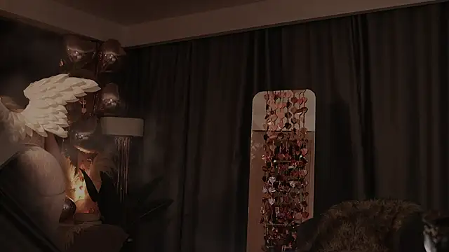 LinaKinky online show from 14, 2, 2025