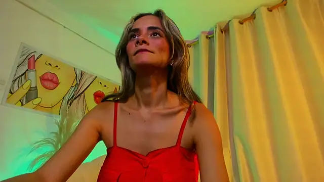 Snapshot of SkiinnyAna chatting on 17, 10, 2025 SkiinnyAna online show from 17, 10, 2025