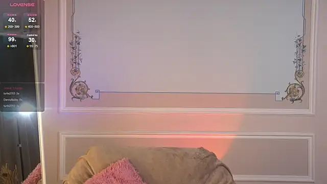 Snapshot of happywhores chatting on 13, 9, 2025 happywhores online show from 13, 9, 2025