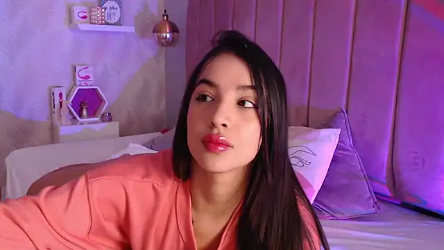 LeenaBrown online show from 17, 9, 2025