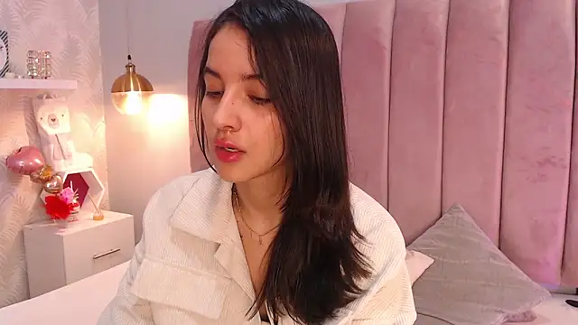 LeenaBrown online show from 5, 2, 2026