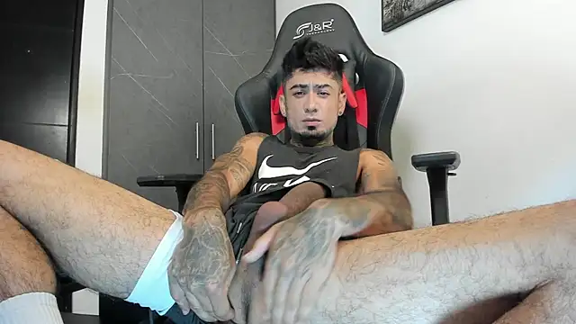 sergiio mesa27 online show from 4, 10, 2025