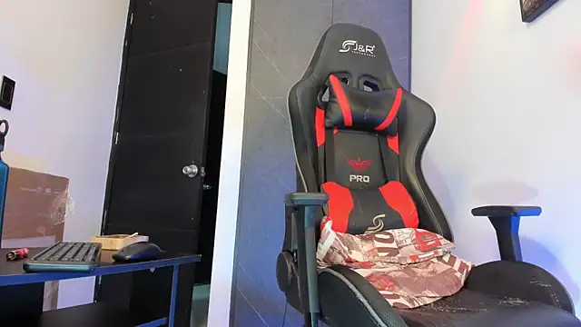 sergiio mesa27 online show from 27, 2, 2025