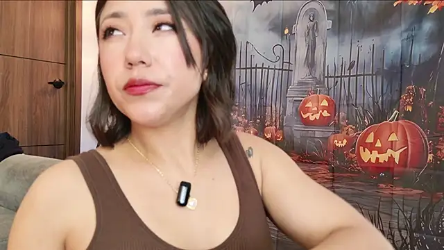 Hot Couple666 online show from 23, 10, 2025