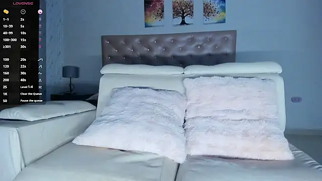 Lissalittlee online show from 12, 4, 2026