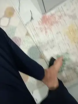 Kurtsikicixh online show from 31, 10, 2025