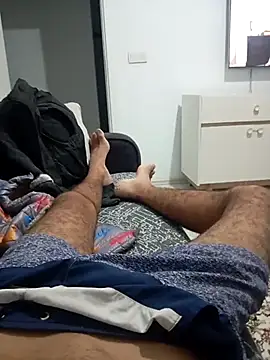 Kurtsikicixh online show from 14, 10, 2025