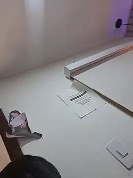 miel gomez online show from 3, 2, 2026