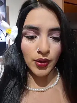 Snapshot of miel_gomez chatting on 20, 6, 2026 miel gomez online show from 20, 6, 2026