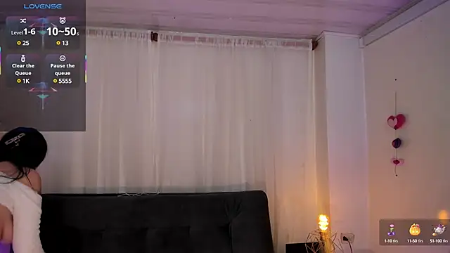 miel gomez online show from 13, 3, 2025