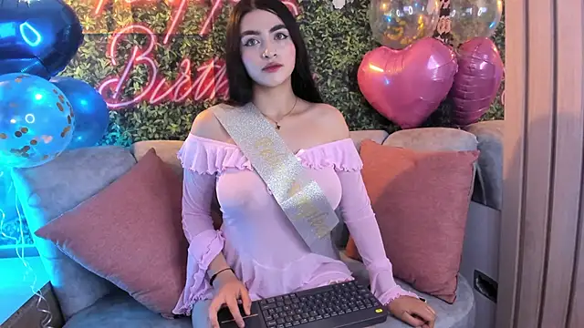 miel gomez online show from 8, 9, 2025