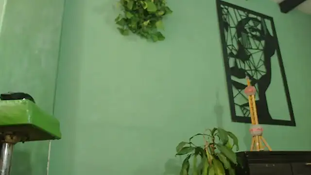 thirstymoonxx online show from 28, 9, 2025