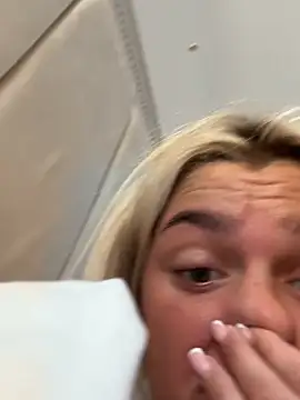 IrishTeenBarbie69 online show from 26, 3, 2026