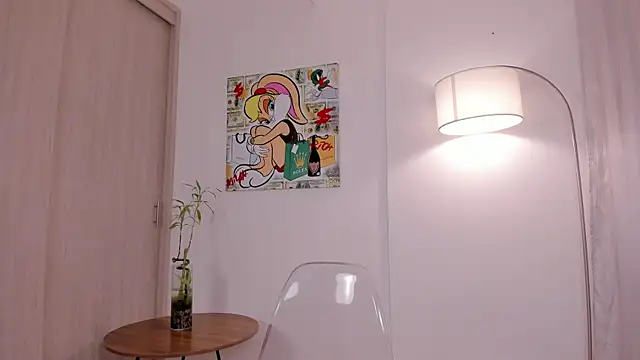  Miss Kimm online show from 14, 3, 2025