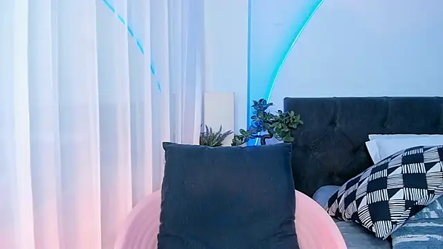 Grace Duppon online show from 12, 3, 2025