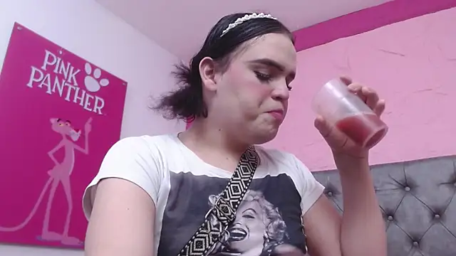 Snapshot of Pearl_Michelts chatting on 9, 7, 2026 Pearl Michelts online show from 9, 7, 2026