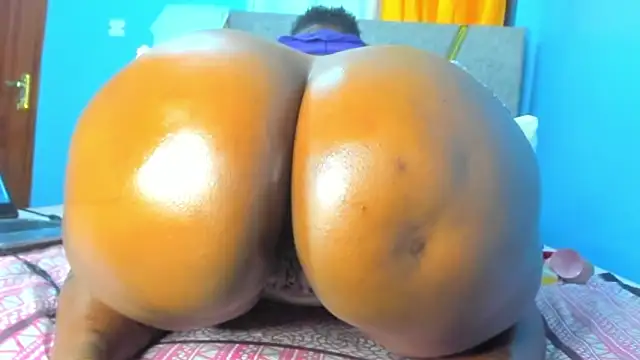 Natasha Spencer online show from 10, 11, 2025