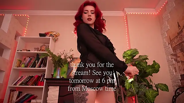 Chriss Fox online show from 13, 12, 2025