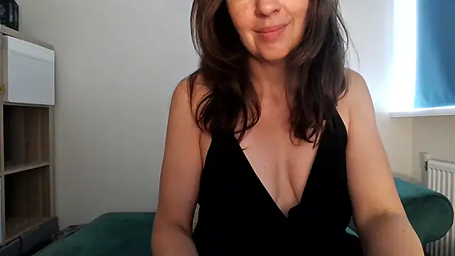 Ella Next Door online show from 16, 6, 2026