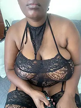 Snapshot of Naughty-sonia2 chatting on 2, 2, 2026 Naughty-sonia2 online show from 2, 2, 2026