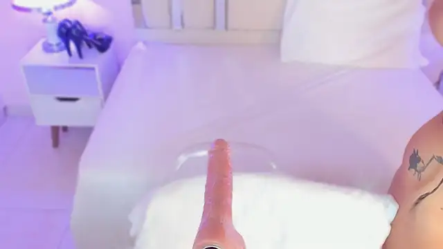 Snapshot of Miliaangeles chatting on 23, 3, 2025 Miliaangeles online show from 23, 3, 2025