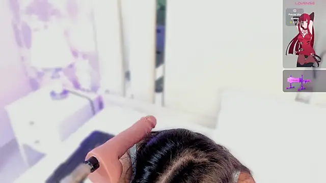 Snapshot of Miliaangeles chatting on 1, 12, 2025 Miliaangeles online show from 1, 12, 2025